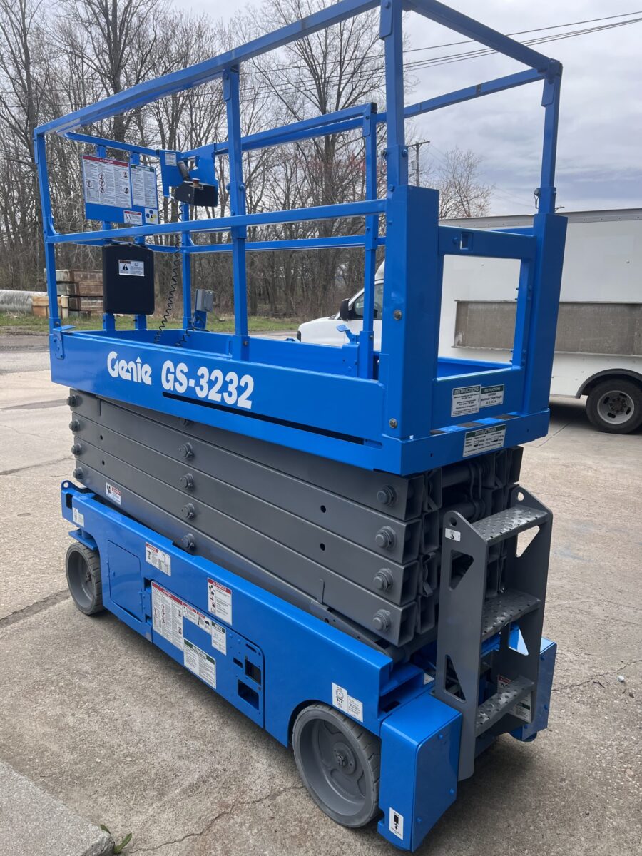 Reconditioned Genie GS-3232 - Image 6