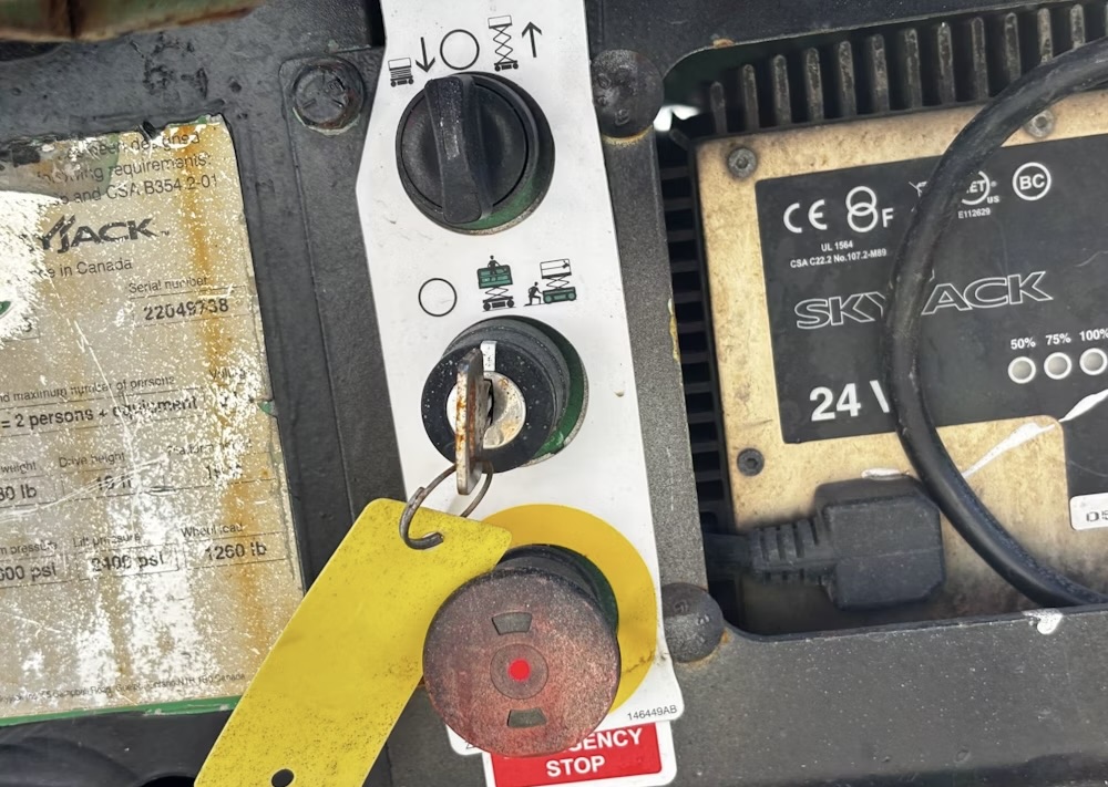 2014 Skyjack SJIII3219 - Image 9