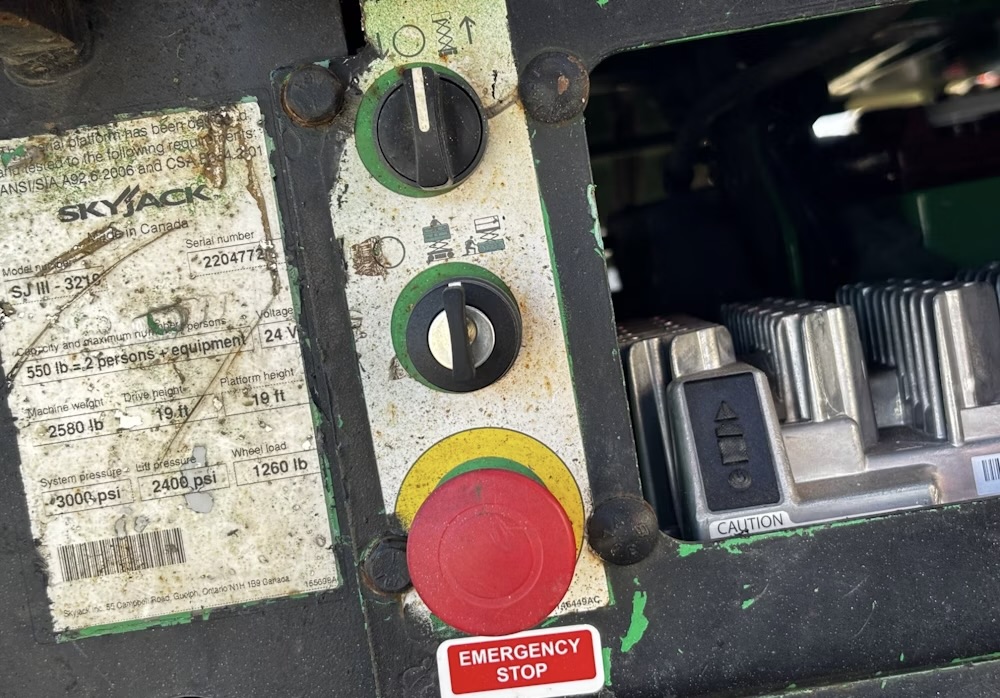 2014 Skyjack SJIII3219 - Image 12