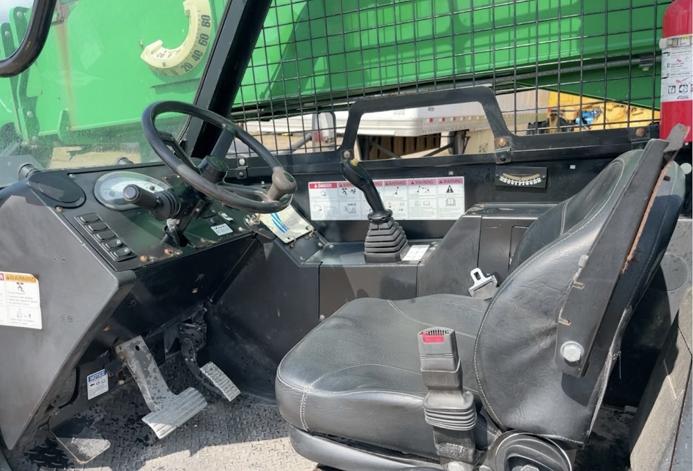 2016 Genie GTH-636 - Image 6