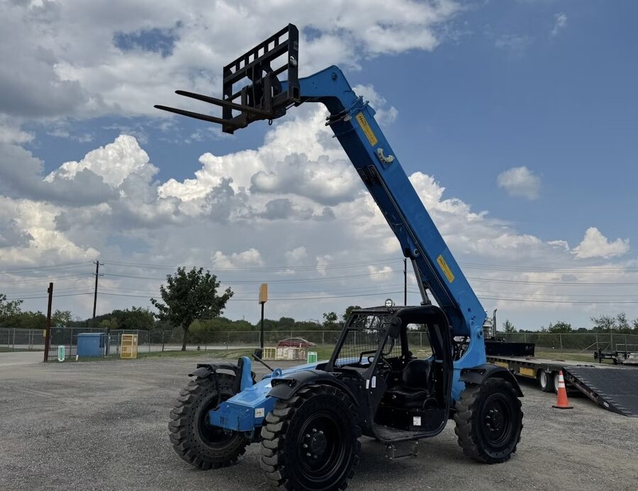 2018 Genie GTH-844 Telehandler