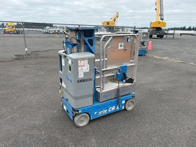 2017 Genie GR-12 “Runabout”