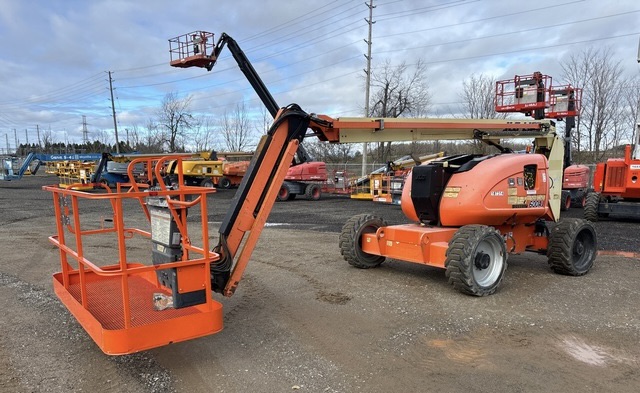 2018 JLG 600AJ
