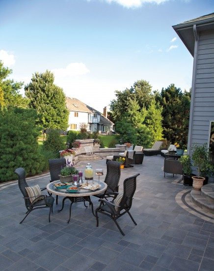 Independence, Ohio – Outdoor Living Space with Water Feature