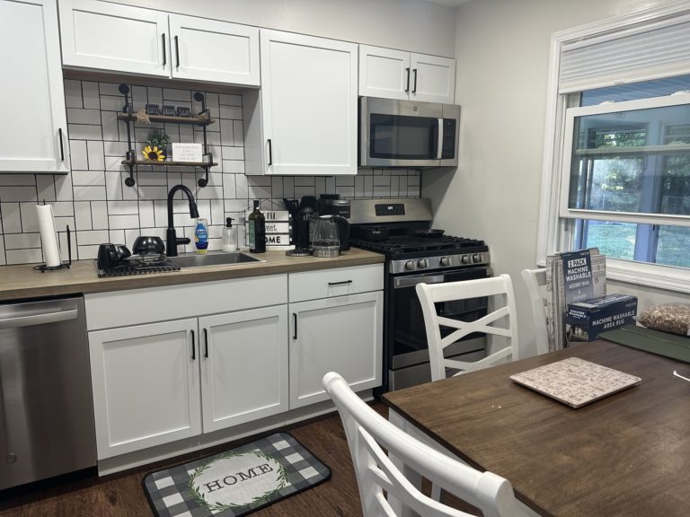 modern-kitchen-interior
